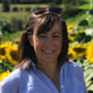 Meet your Posher, Suzanne